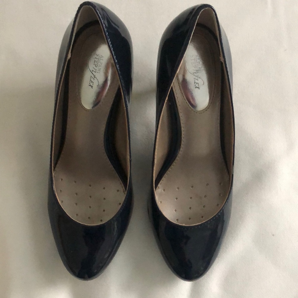 Alfani Step ‘n Flex